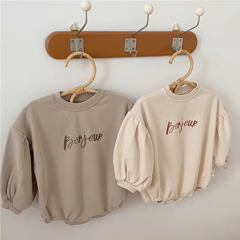 New 2024 Baby Girls Boys Bodysuits Spring Baby Simple Embroidery Loose Package Fart Creeper Sweater Autumn Baby Bodysuit Clothes